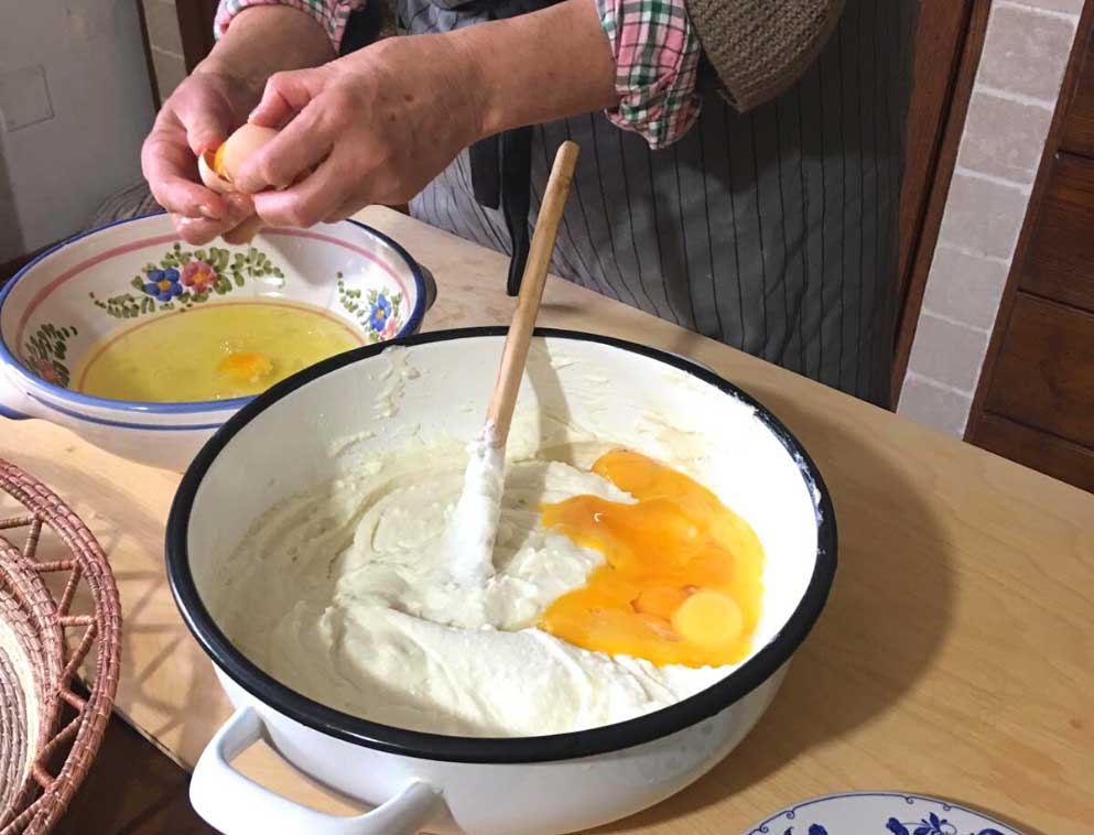traditionalpastieranapoletana filling
